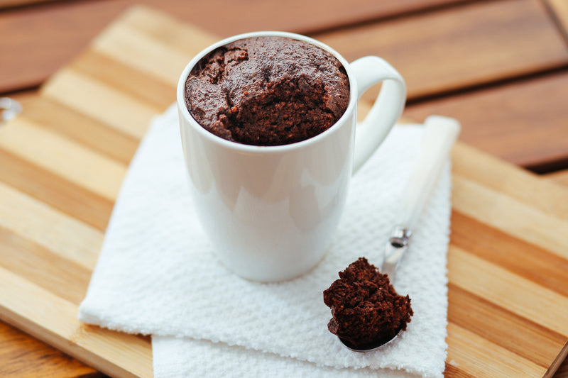 Combo Bolo de Caneca Cenoura com Chocolate + Brigadeiro